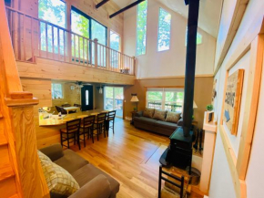 Lakeview Cabin in The Hideout